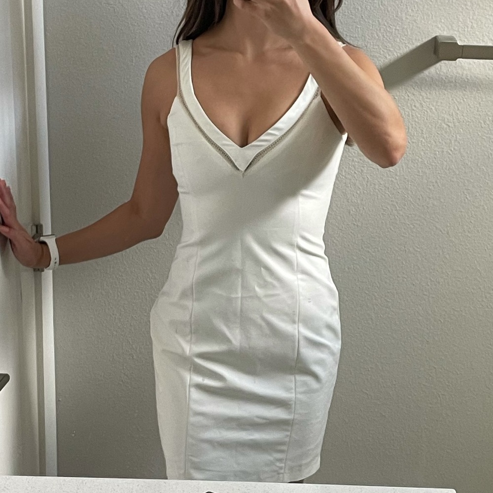 Zara White Fitted V-Neck Mini Dress, Size XS